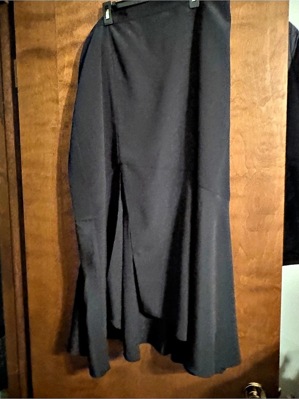 Jennifer Lopez Maxi Skirt in Black Size XXL Like New